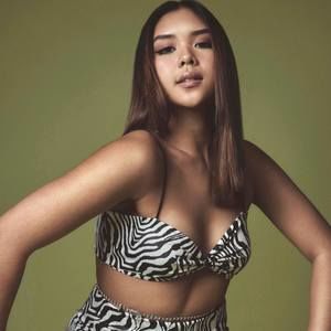 Meet your Posher, Rayanne kristel